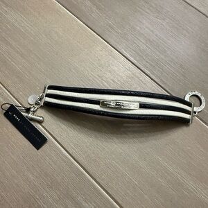 NWT! Marc by Marc Jacobs Black and Cream Leather Bracelet